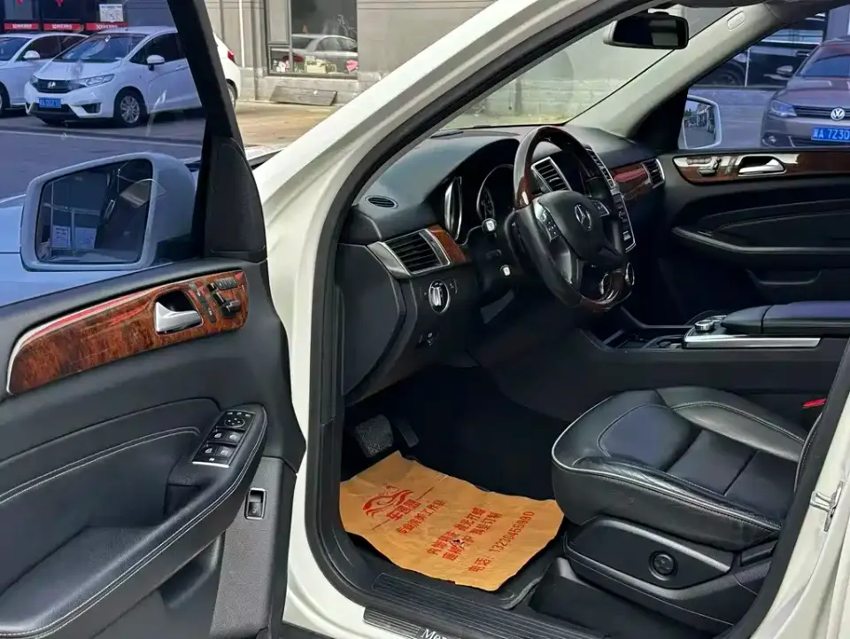 Mercedes-Benz M-Class