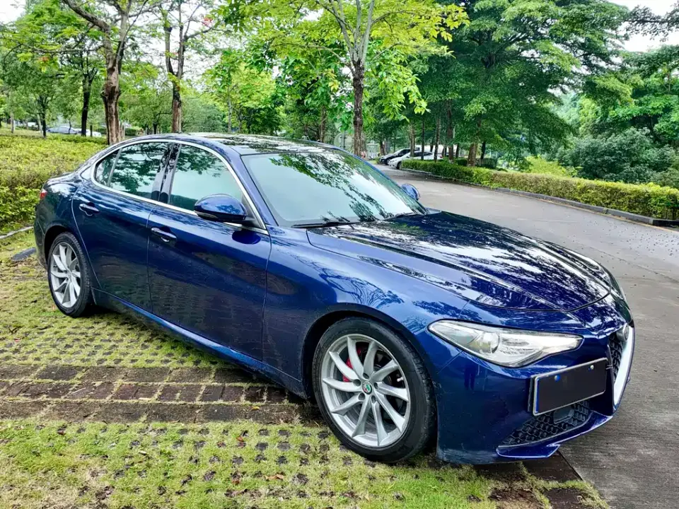 Alfa Romeo Giulia