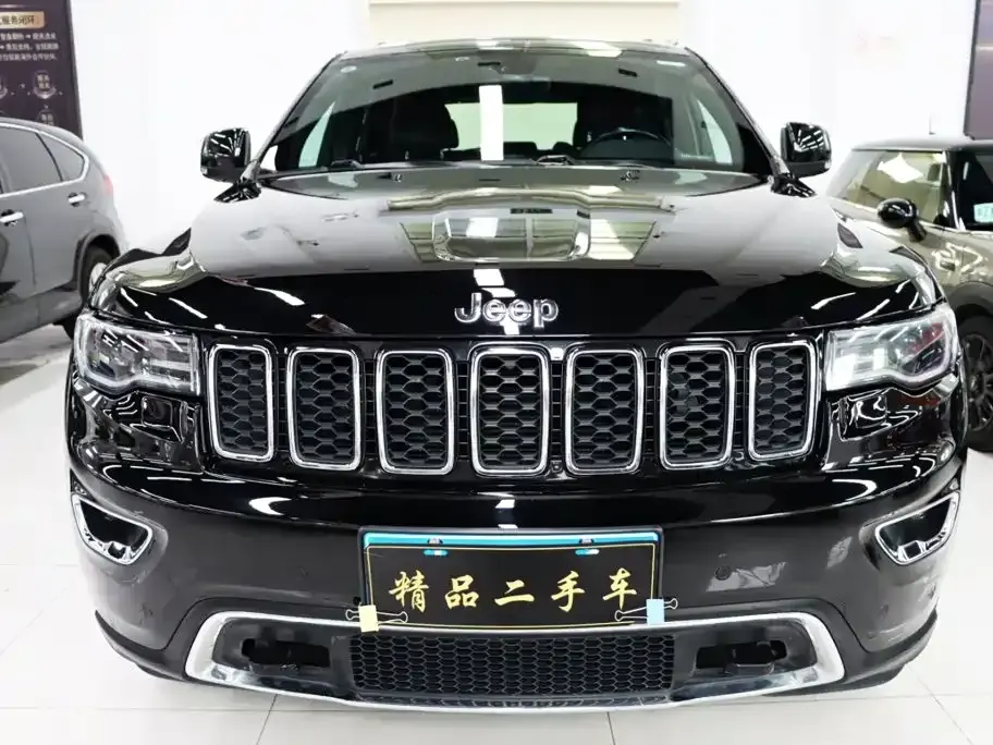 Jeep Grand Cherokee (Import)
