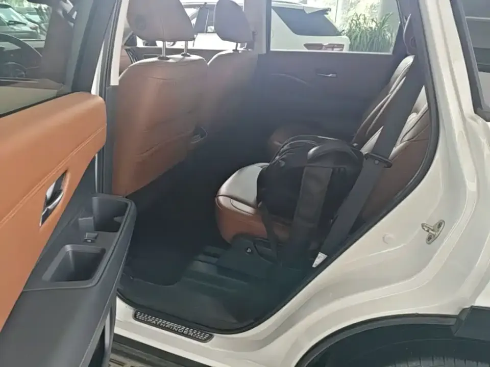 Nissan Teramont