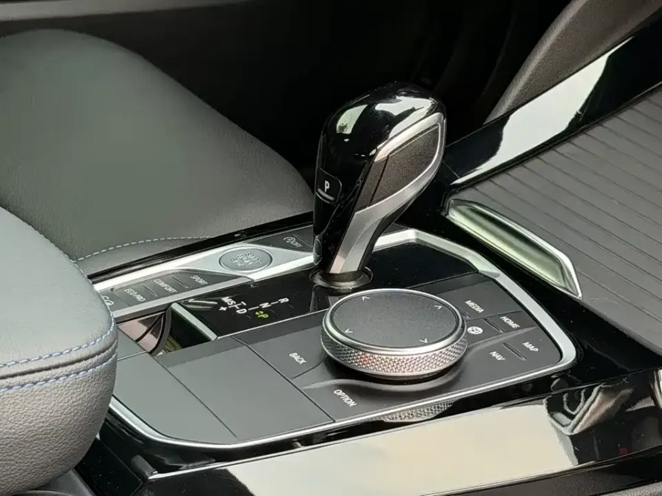 BMW X4 M40i