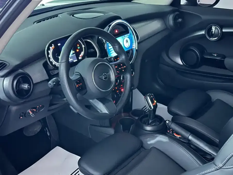 MINI Mini