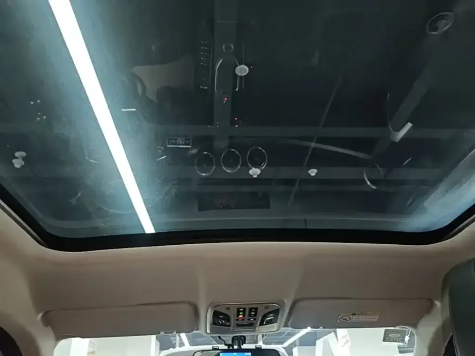 WEY Wey VV5