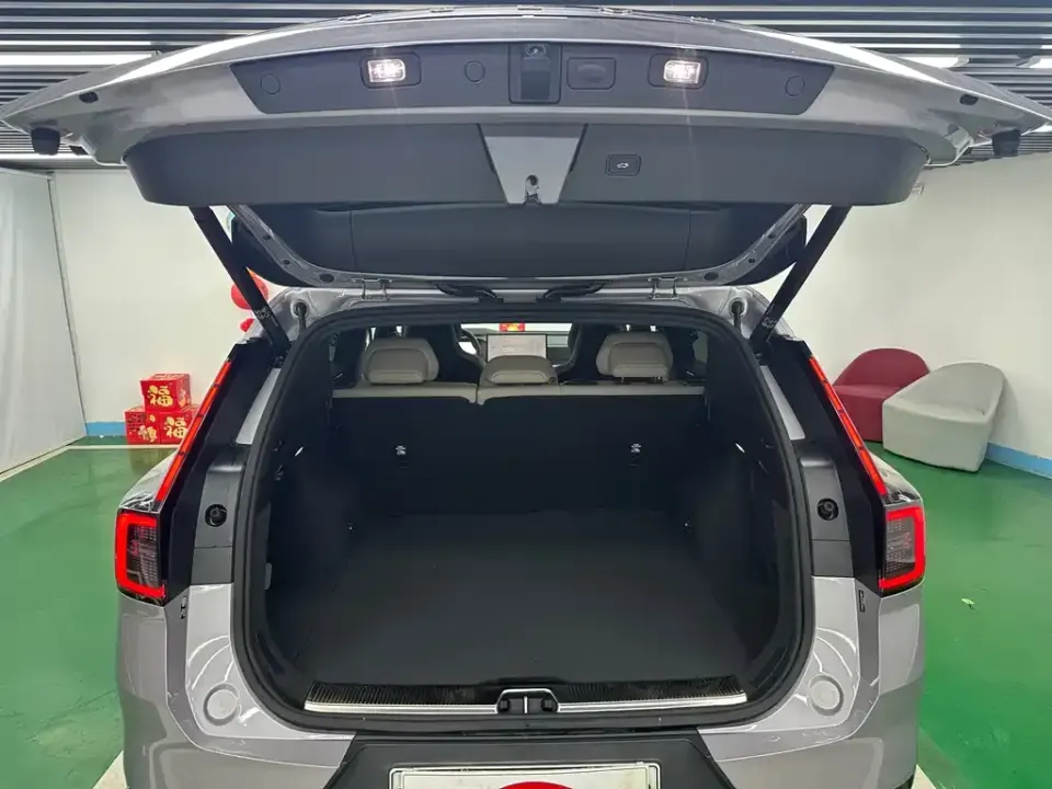Volvo XC70 PHEV