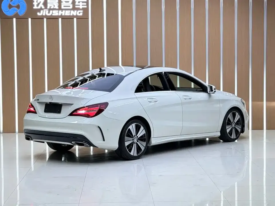 Mercedes-Benz CLA (Import)