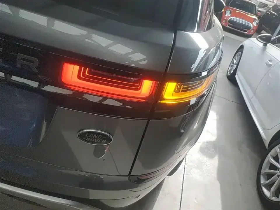 Land Rover Velar