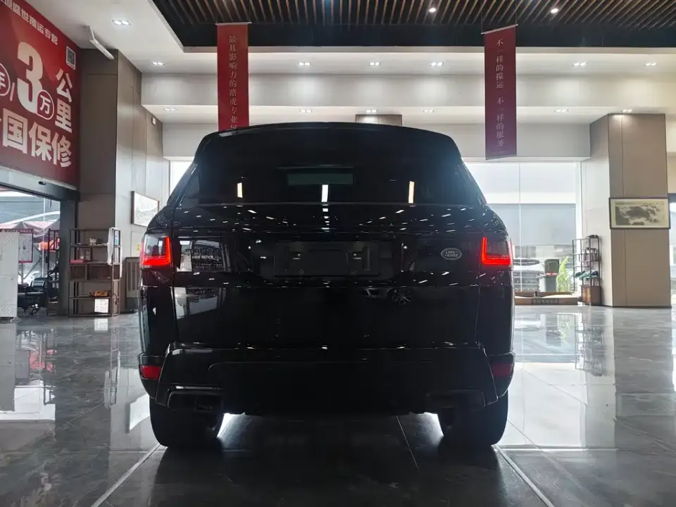 Land Rover Sport