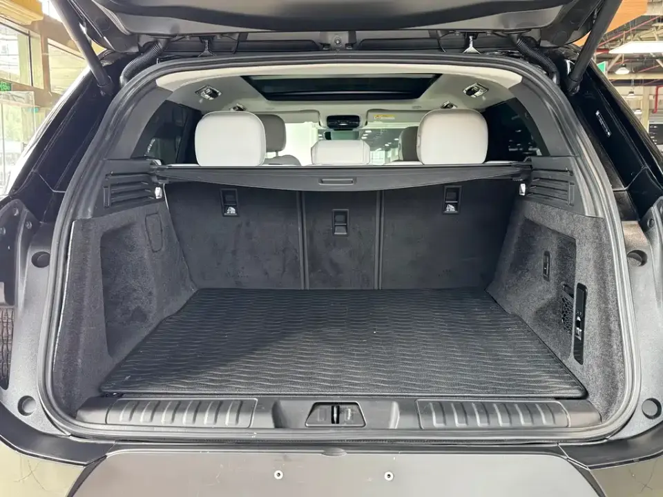 Land Rover Sport