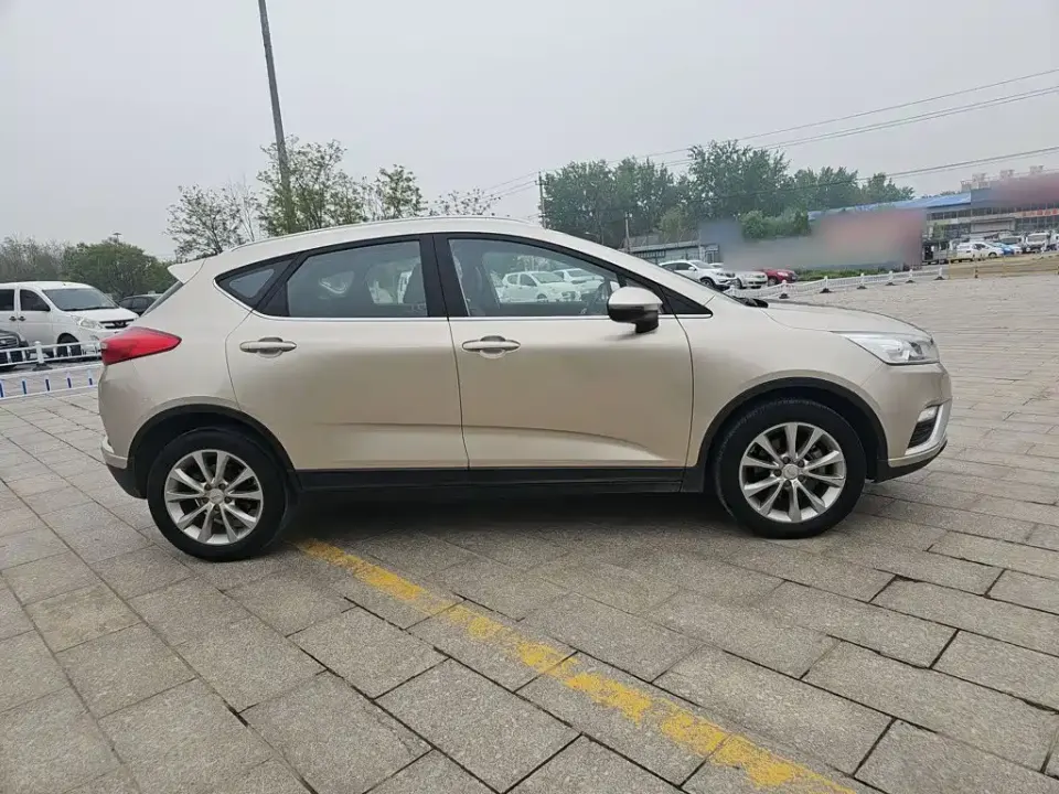 Geely Emgrand GS