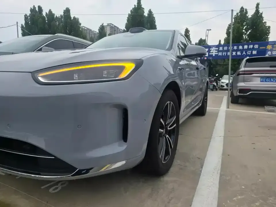 AITO AITO M5
