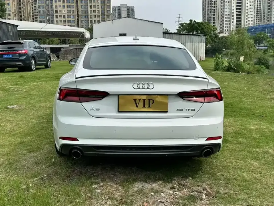 Audi A5 (Import)