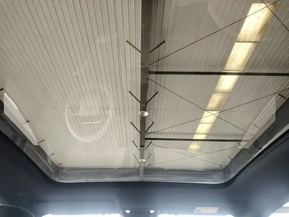 Li Li i6