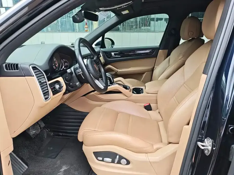 Porsche Cayenne Hybrid