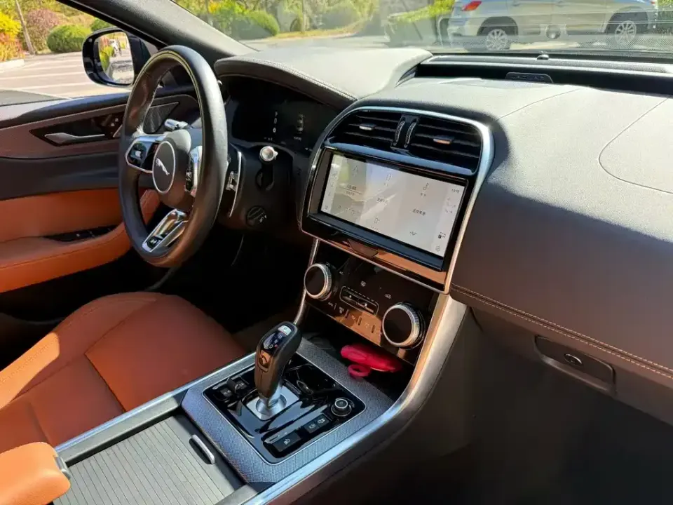 Jaguar XEL