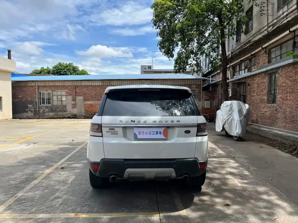 Land Rover Sport