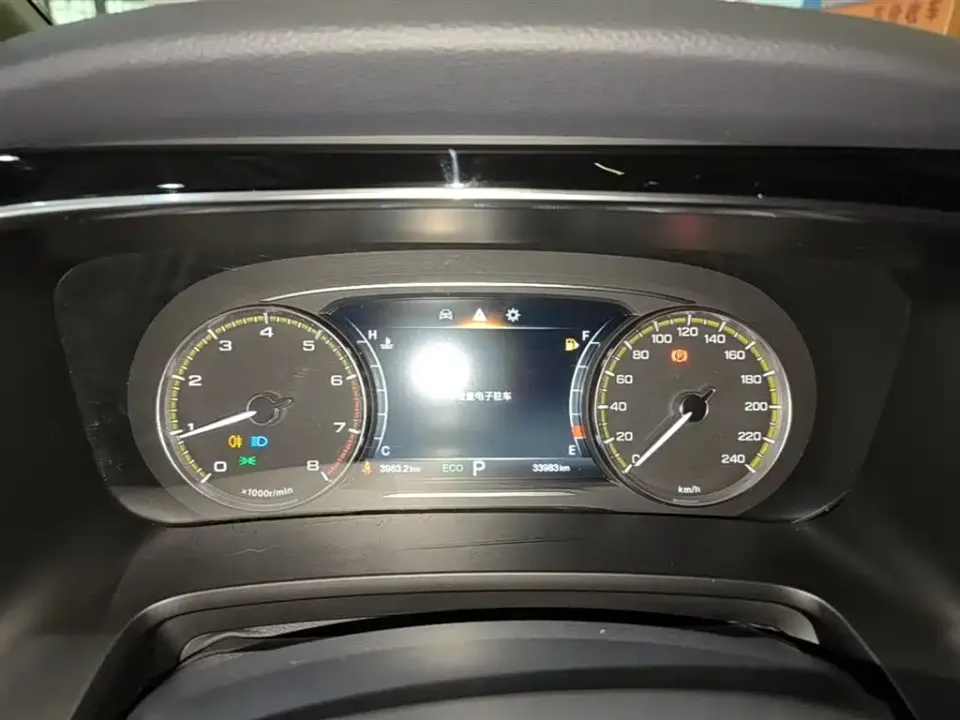 GAC Trumpchi M8