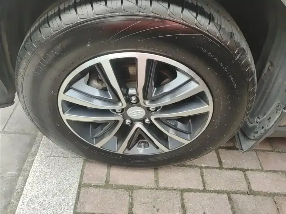 Geely Vision X6