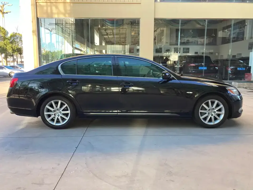 Lexus GS