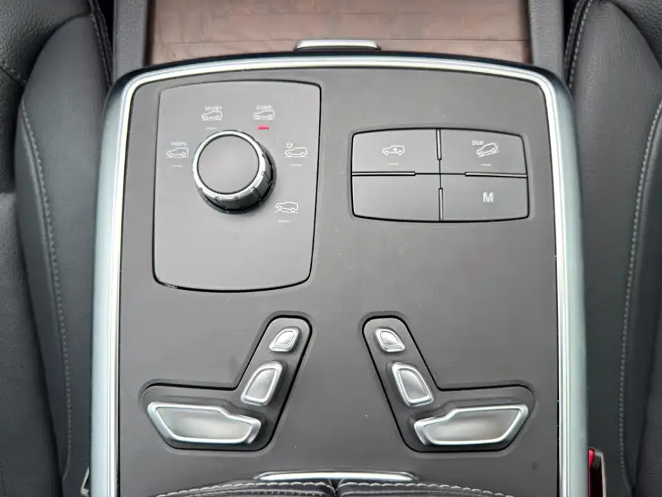 Beijing Off-Road BJ90