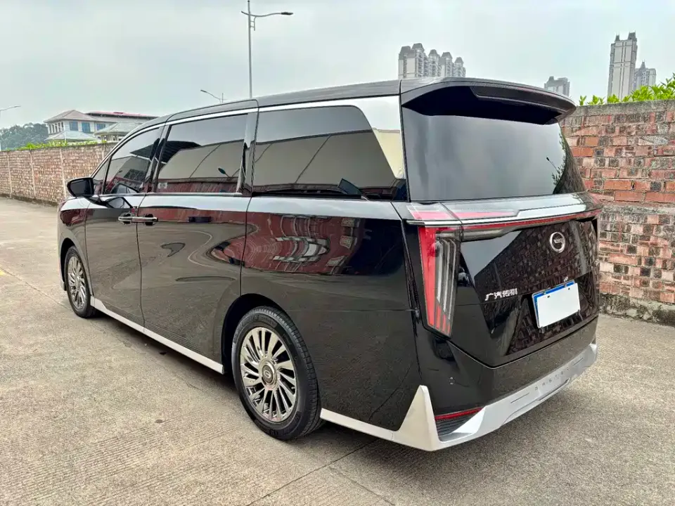 GAC Trumpchi M8