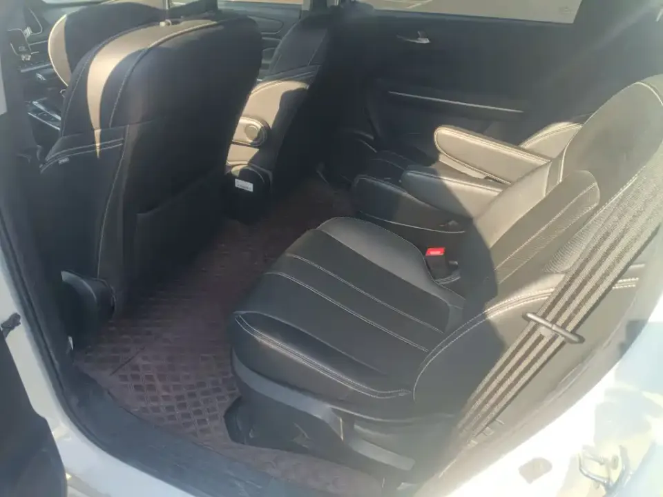 GAC Trumpchi M6