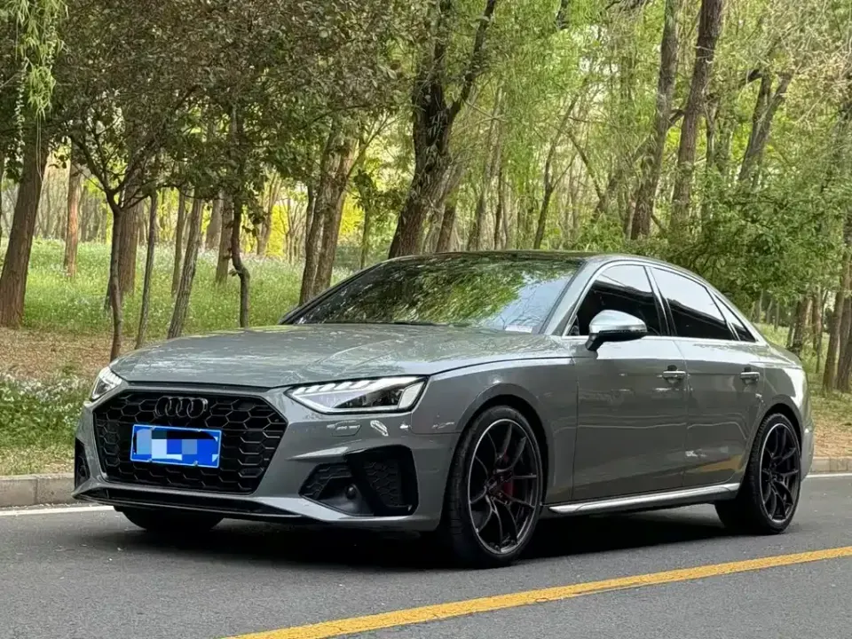 Audi S4