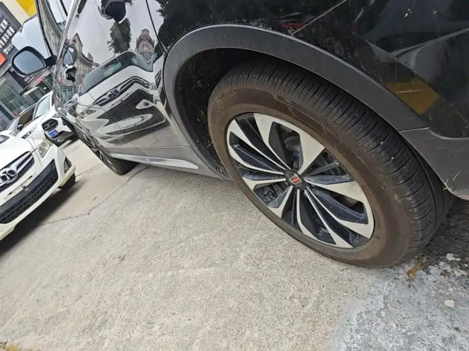 Hongqi Hongqi HS7
