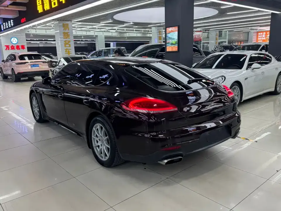 Porsche Panamera