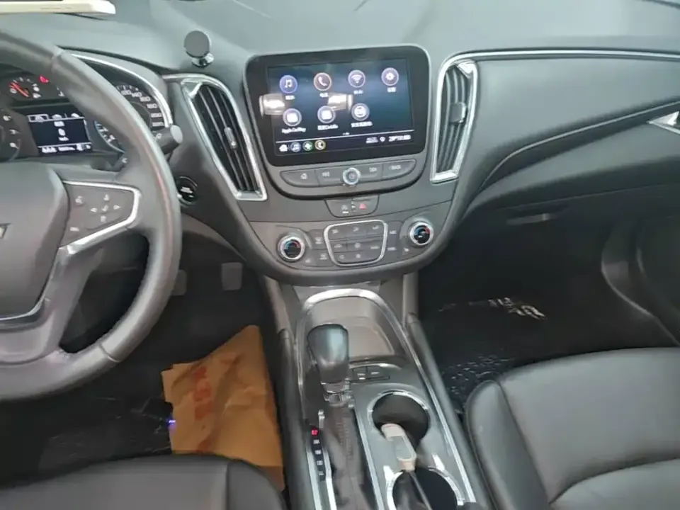 Chevrolet Malibu XL