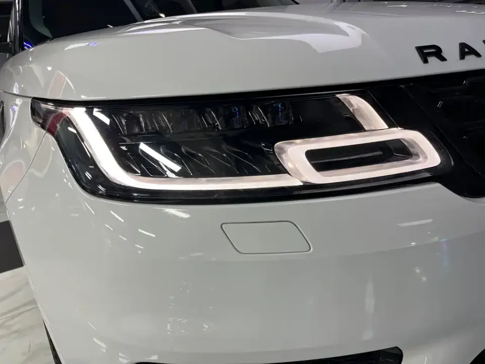 Land Rover Sport