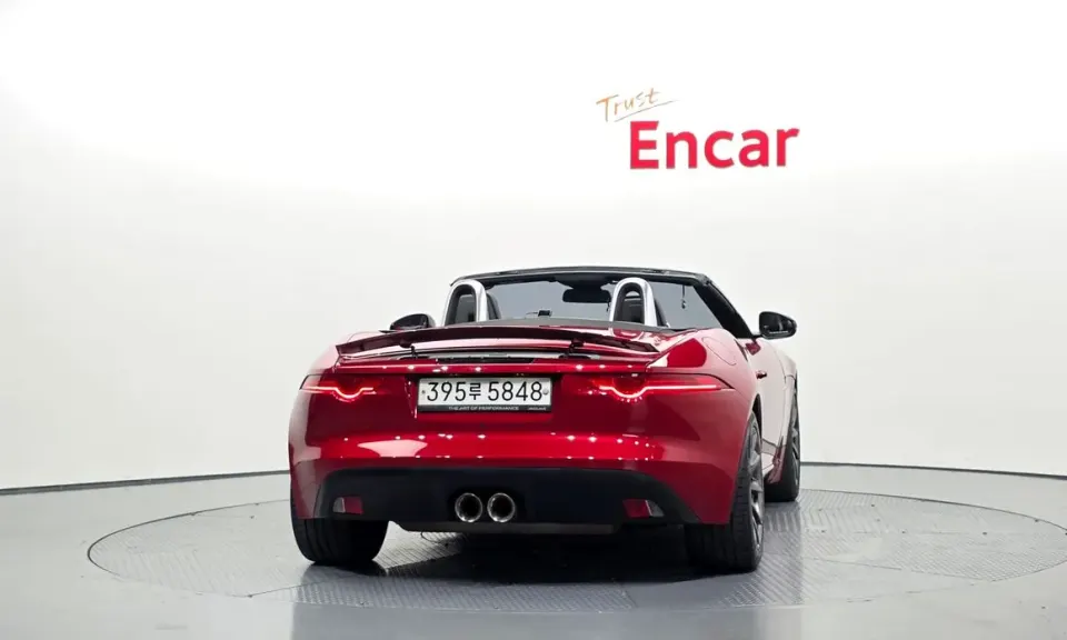 Jaguar F-Type