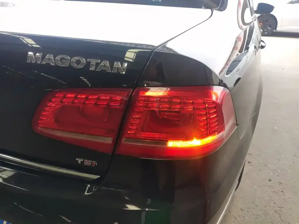 Volkswagen Magotan