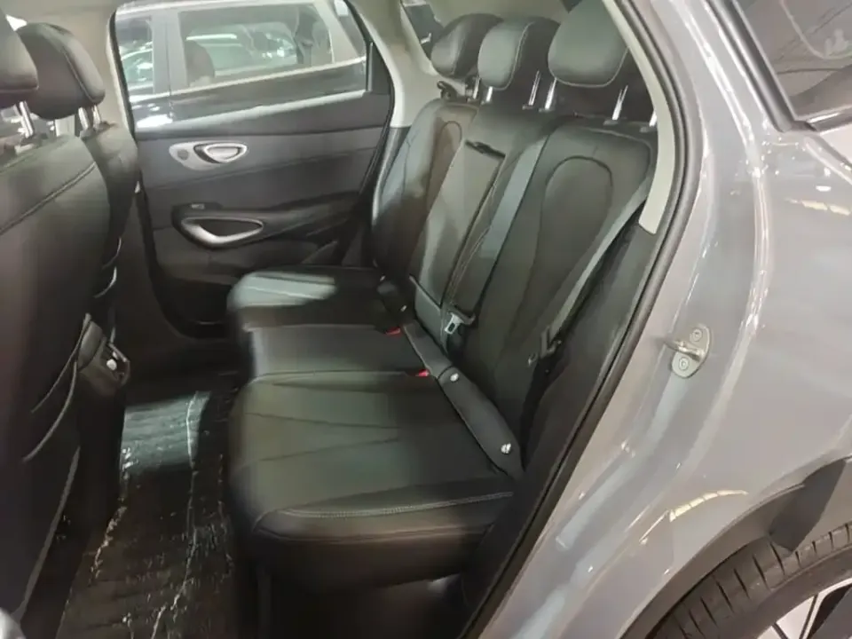 BYD Sealion 05 EV