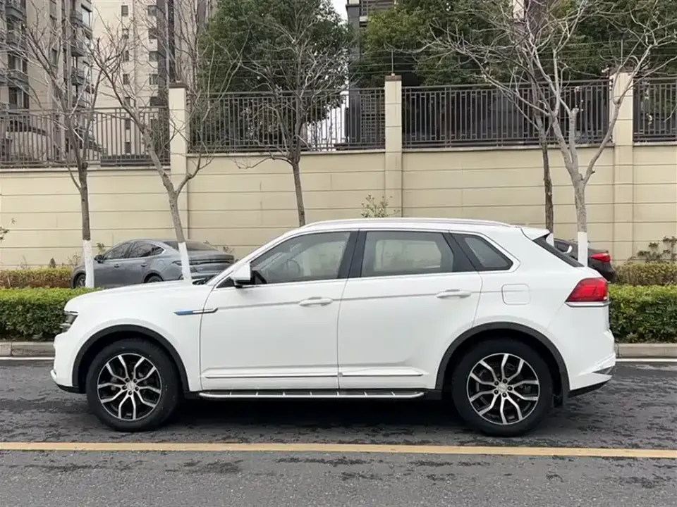 Zotye X7