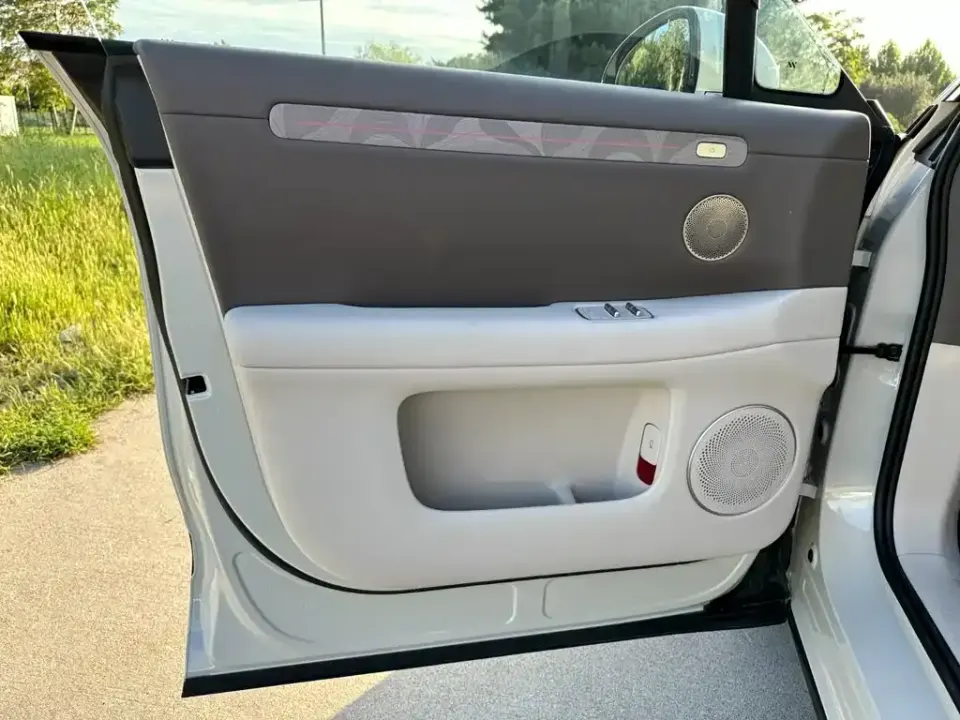 IM Motors IM LS6