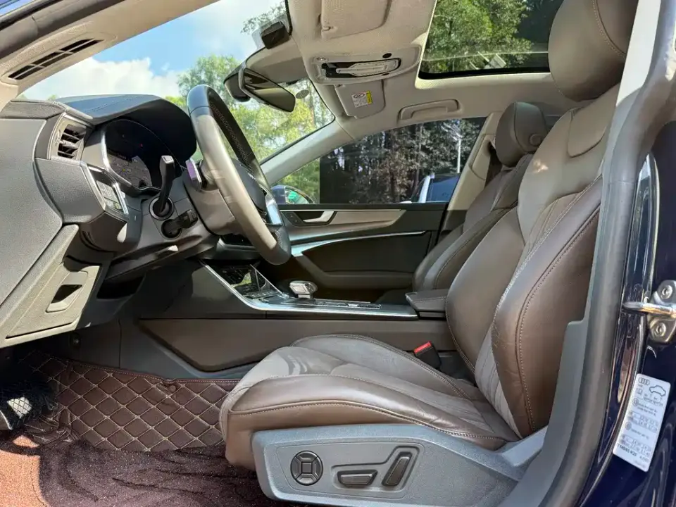 Audi A7L