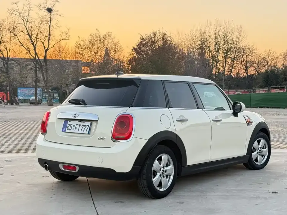 MINI Mini