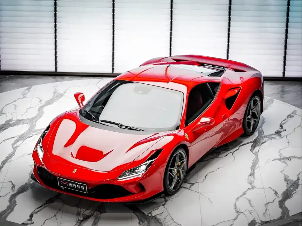 Ferrari F8