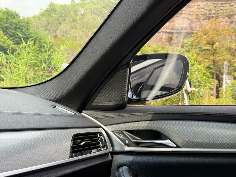BMW 5 Series (Import)