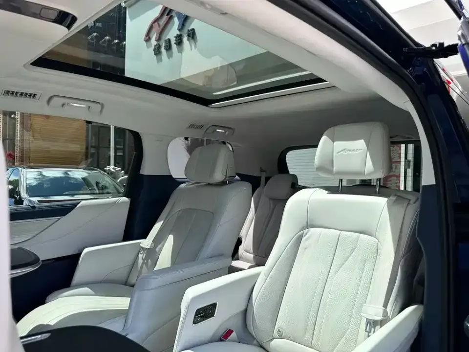 Buick GL8 Hybrid