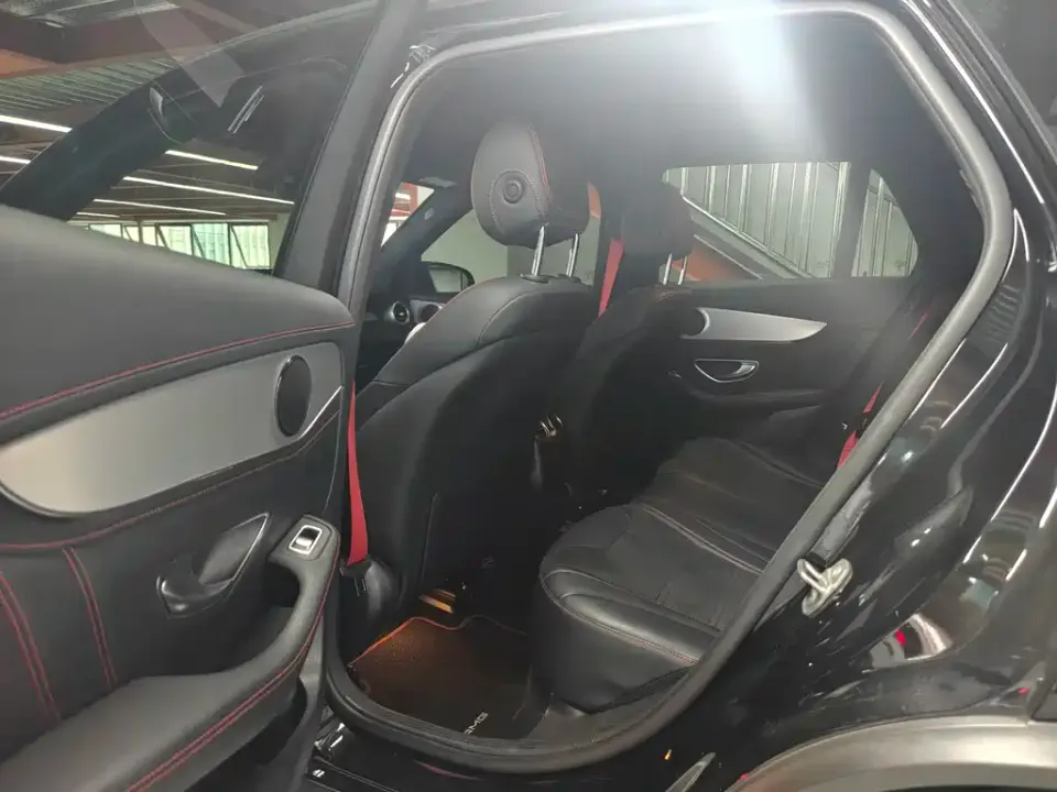 Mercedes-Benz GLC AMG