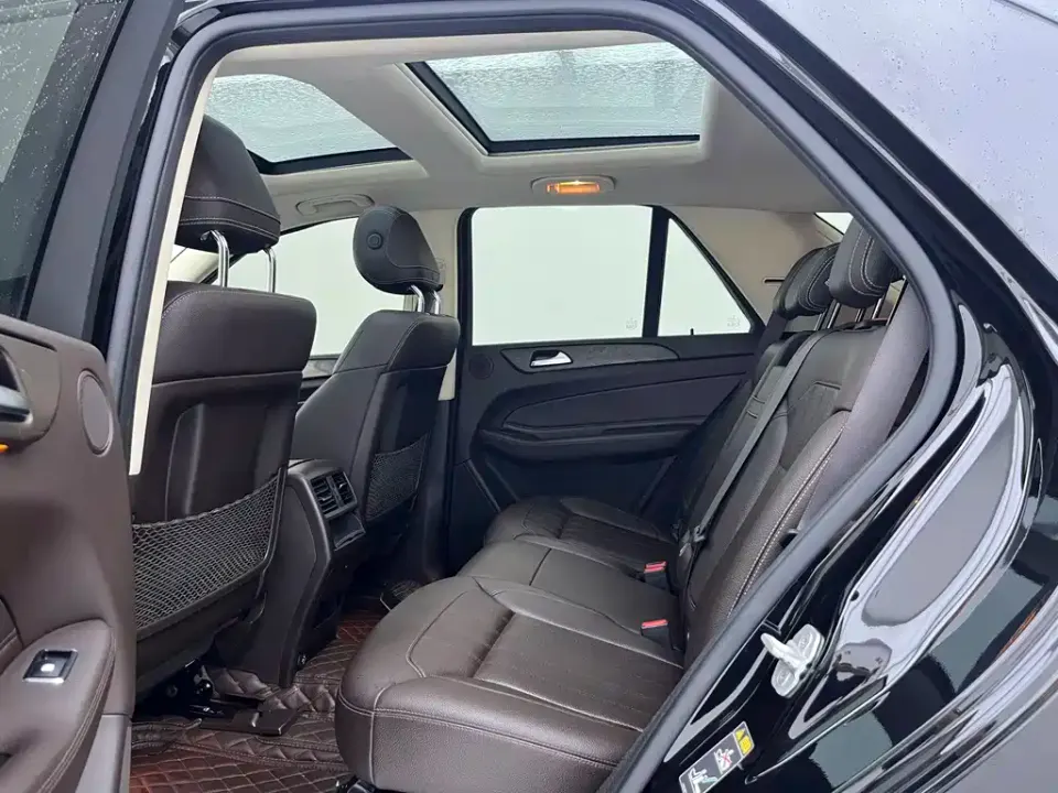 Mercedes-Benz GLE (Import)