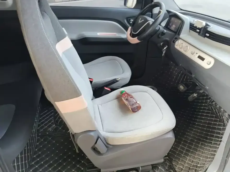 Wuling MINIEV