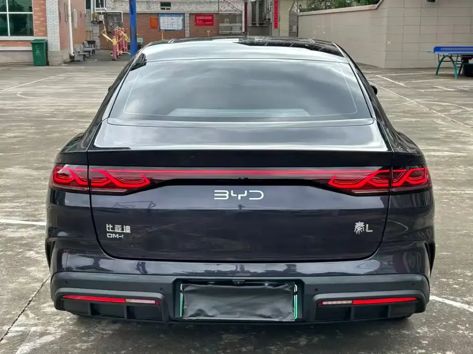 BYD Qin L