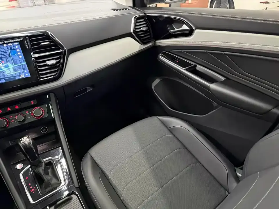 Jetta VS7