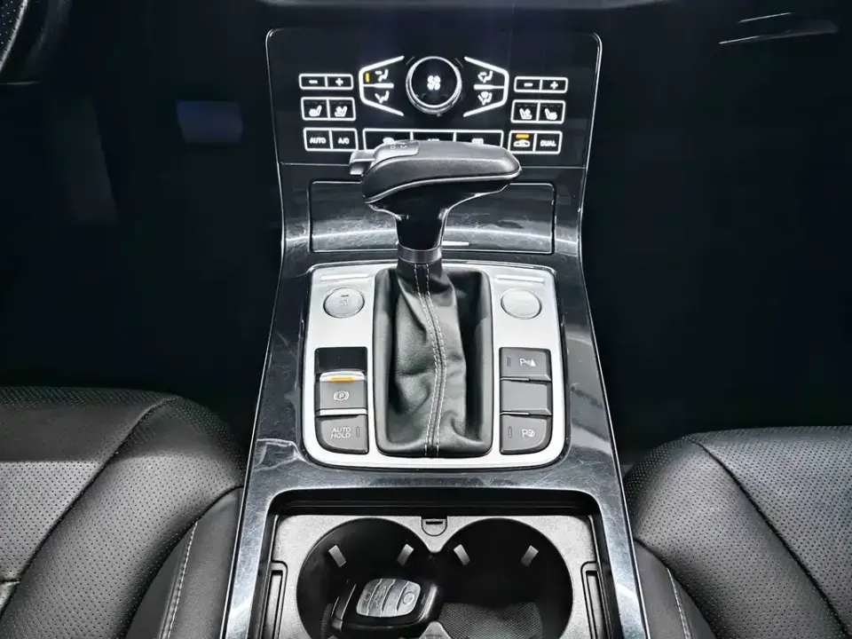 Hongqi Hongqi H5