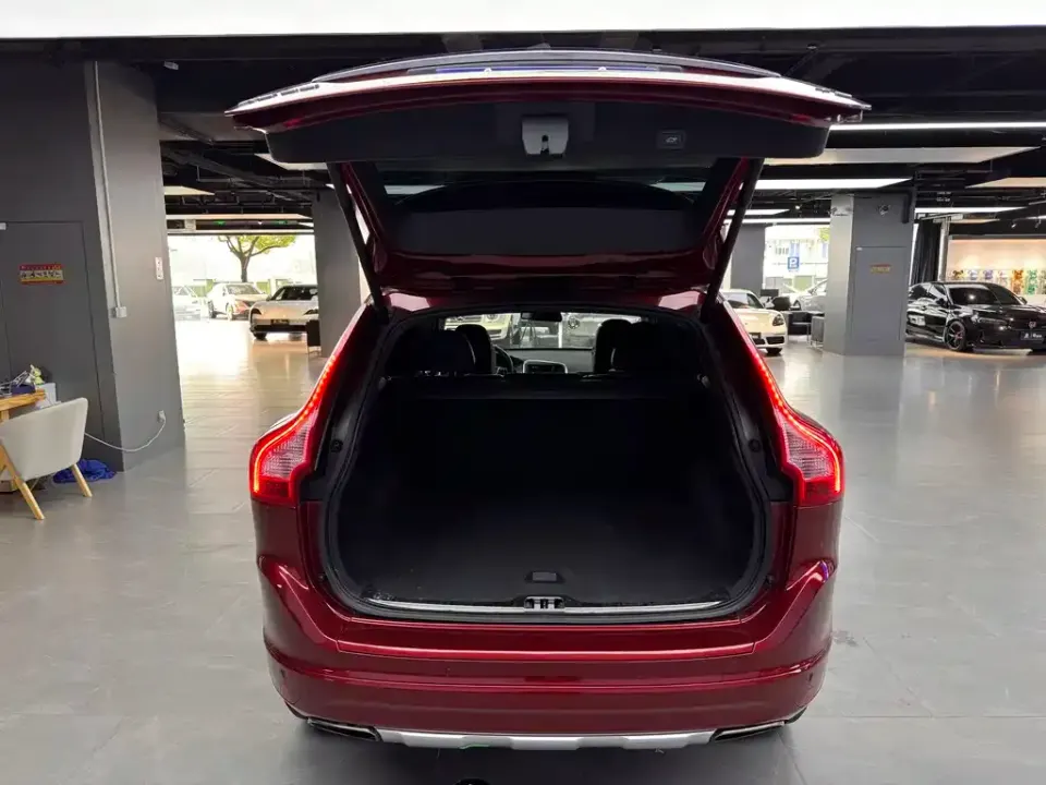 Volvo XC60 (Import)