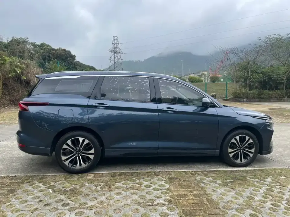 Wuling Victory