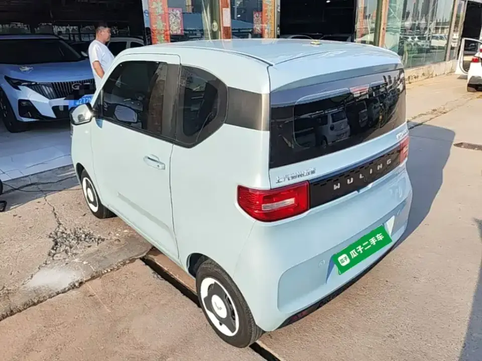 Wuling MINIEV