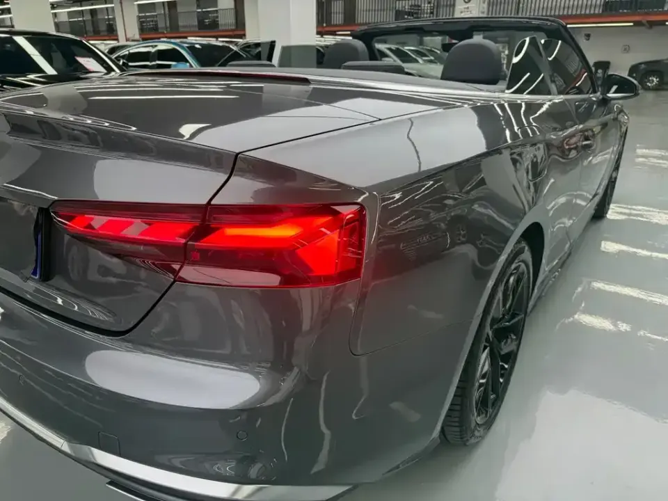 Audi A5 (Import)